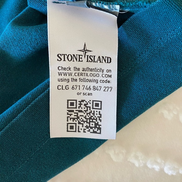 Stone Island Logo Patch T-Shirt - Picture 5 of 5